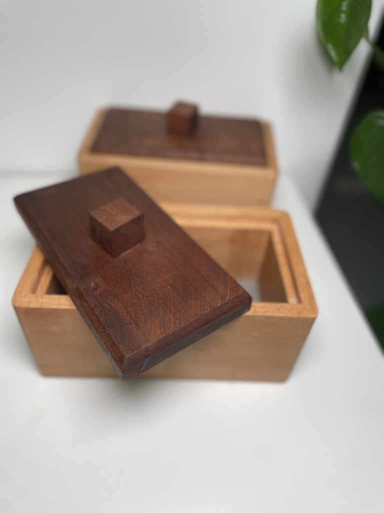 صندوق مقاس 22